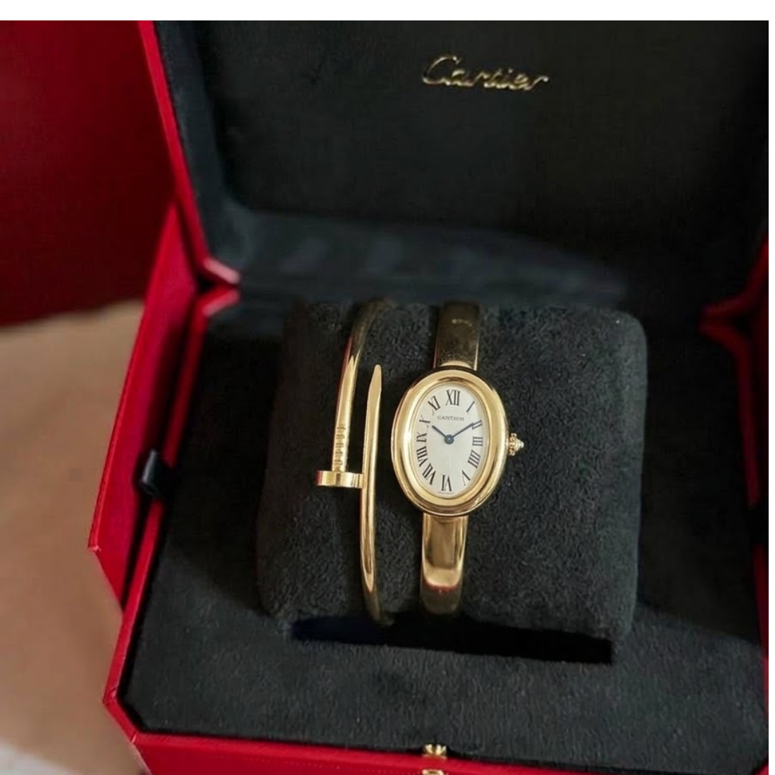 cartier baignoir + juste Un clou Bracelet