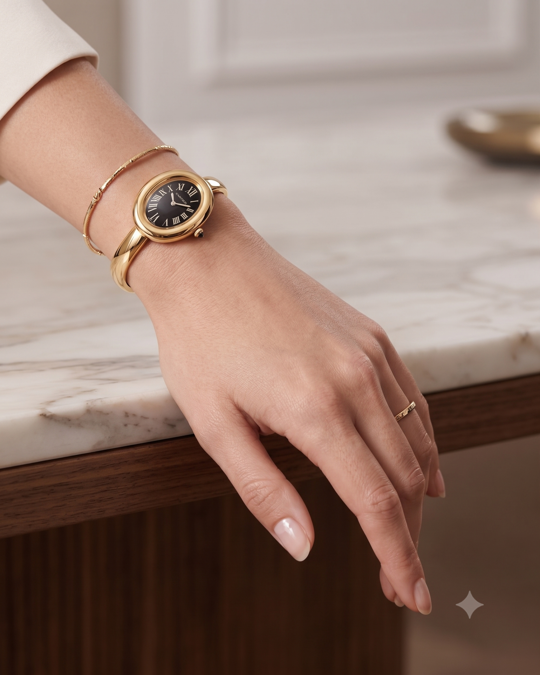Cartier Baignoire Gold black