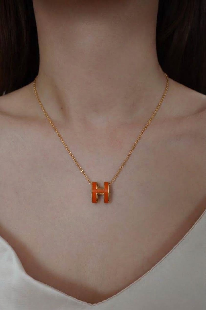 Hermes Pop H necklace orange