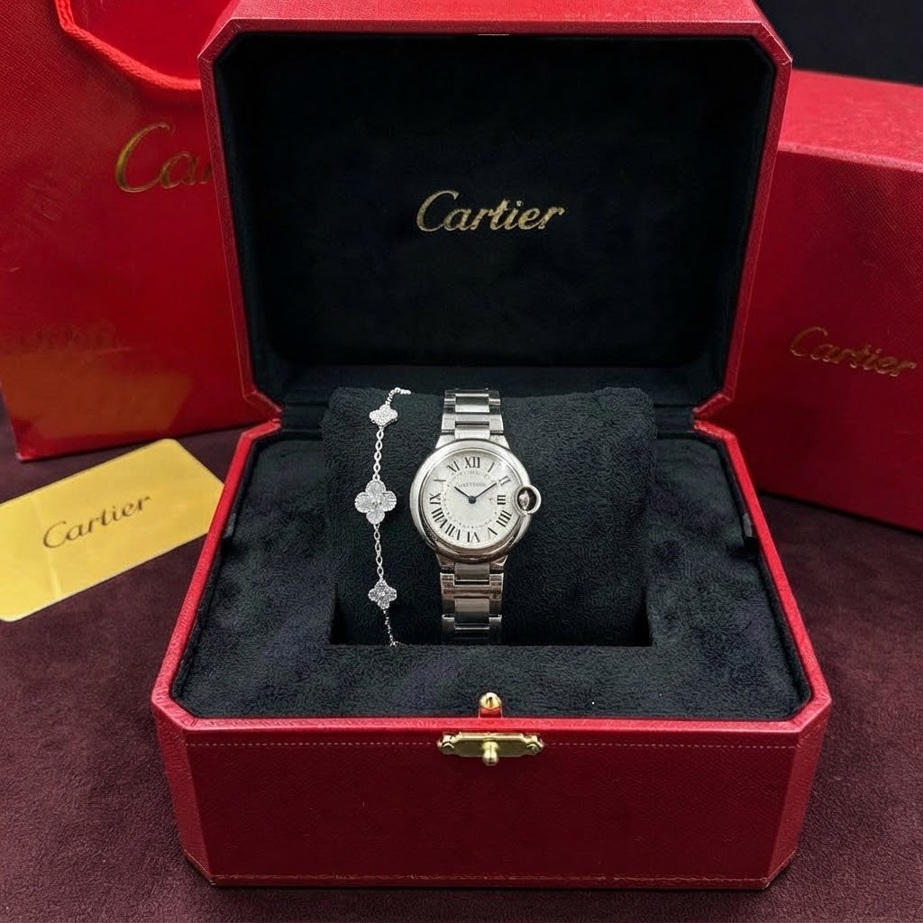 Cartier ballon bleu + Clover Charm Bracelet