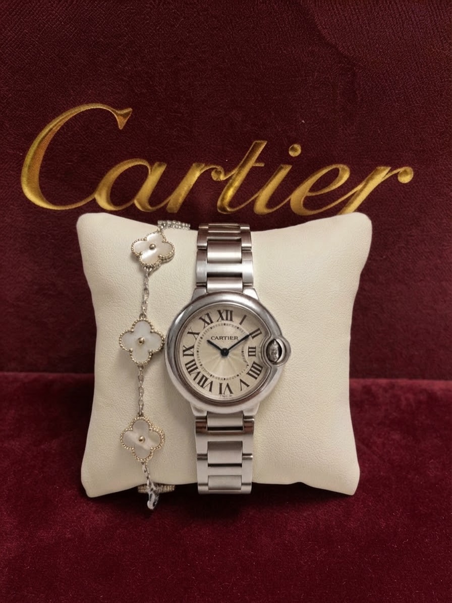 Cartier ballon bleu + Clover Charm Bracelet
